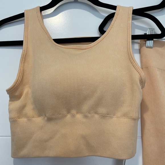 Mono B Peach Ribbed Seamless Workout Set Sports Bra & Leggings Athleisure NWT M - Picture 15 of 15